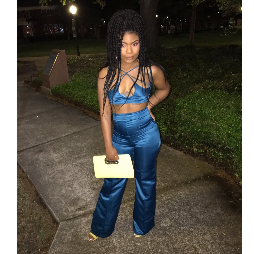 Royal blue 2 piece satin set