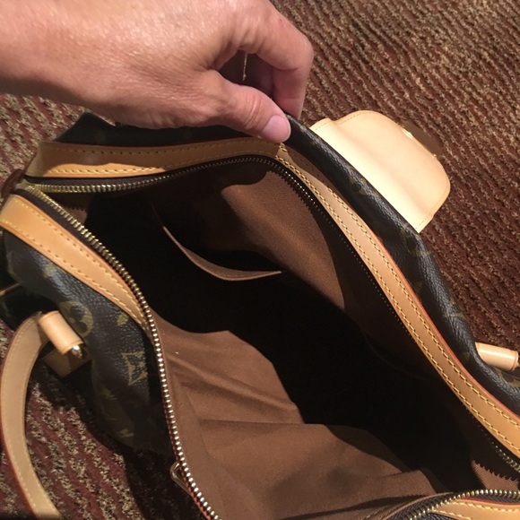 Handbag - Picture 3 of 5