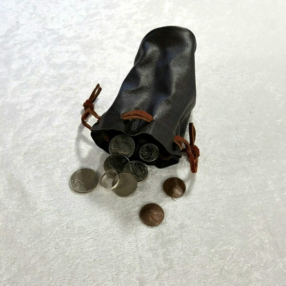 Handmade leather coin pouch - Picture 2 of 5