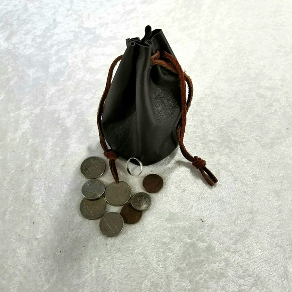 Handmade leather coin pouch - Picture 3 of 5