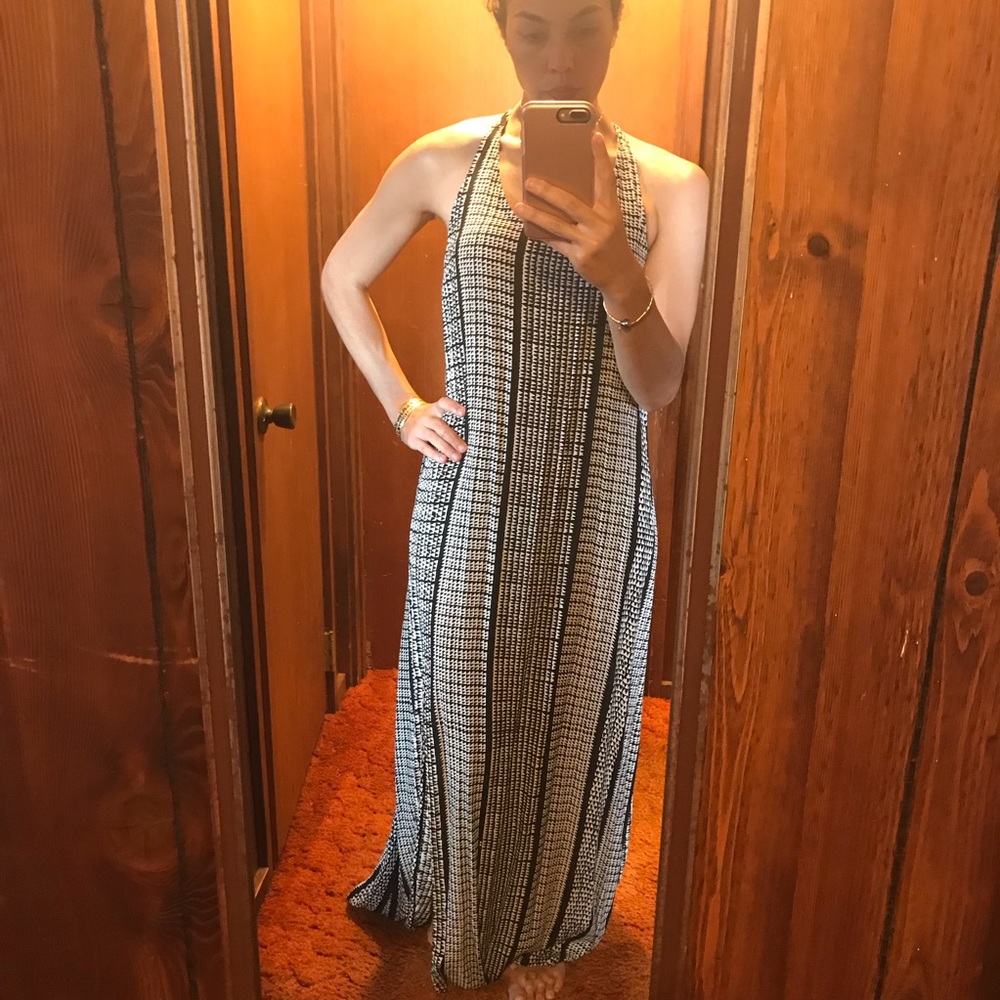MANAOLA Maxi dress, black/white niho kū, Medium