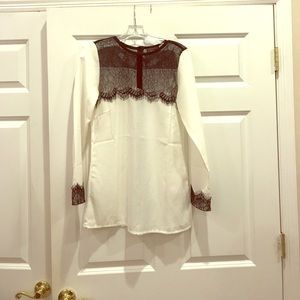 Dress lace top never worn