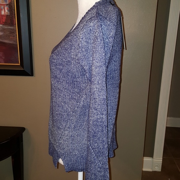 T Tahari Shay Knit Sweater - Picture 4 of 8