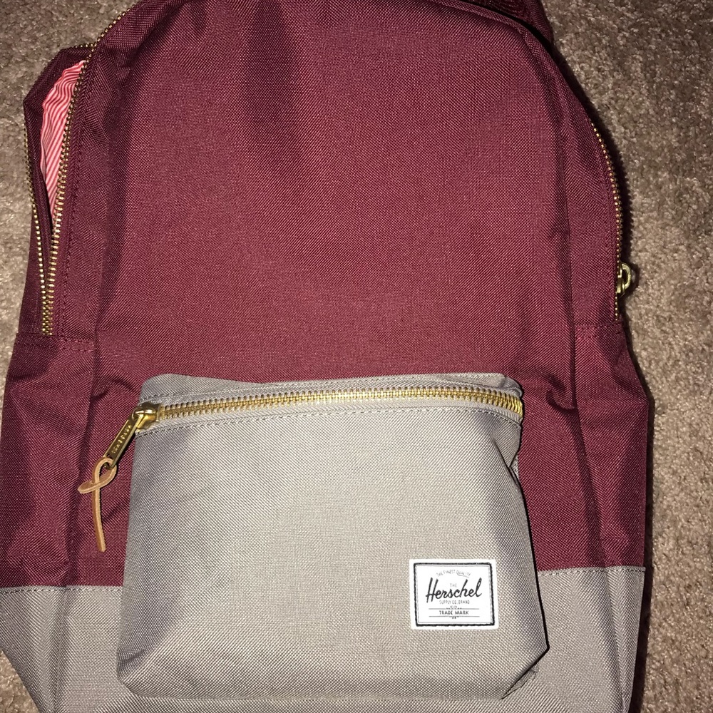 Herschel like new maroon backpack
