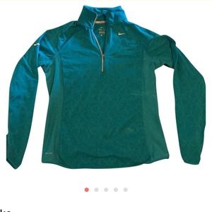Nike Element Dry-fit pull over