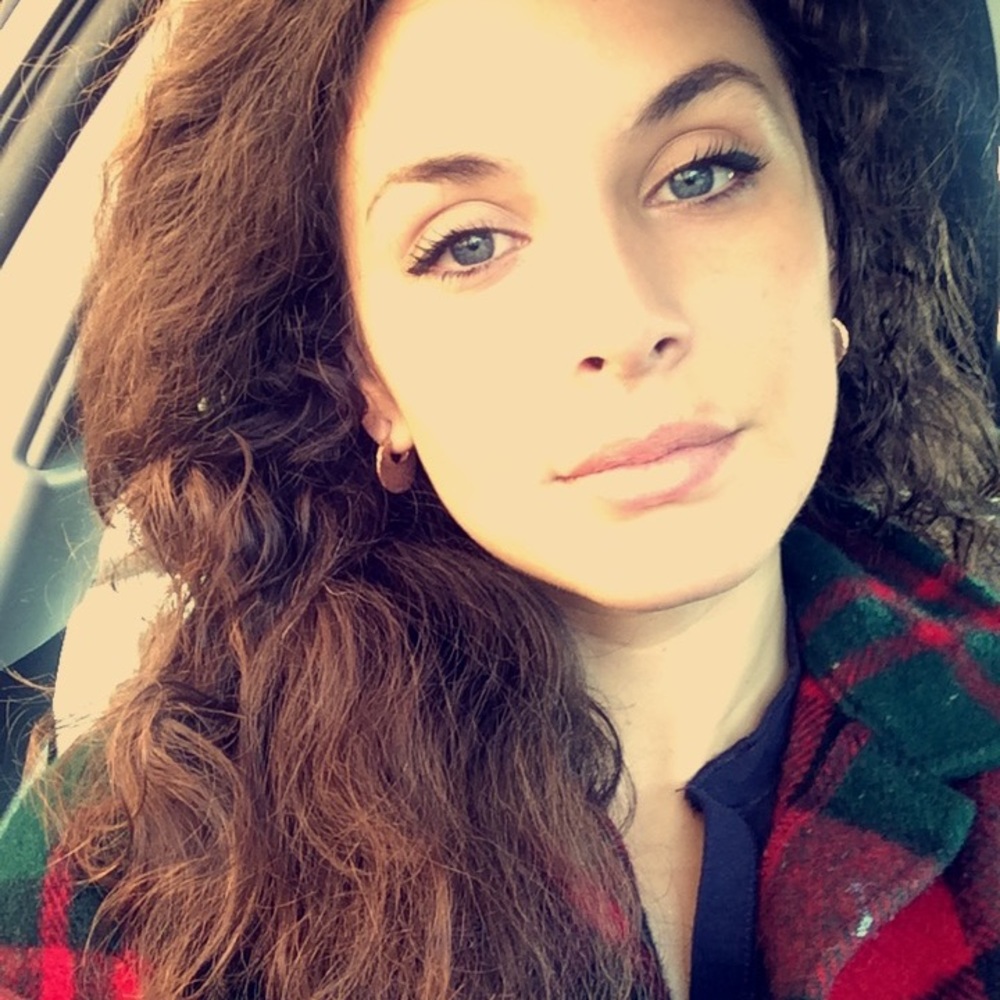 Meet your Posher, Alyssa