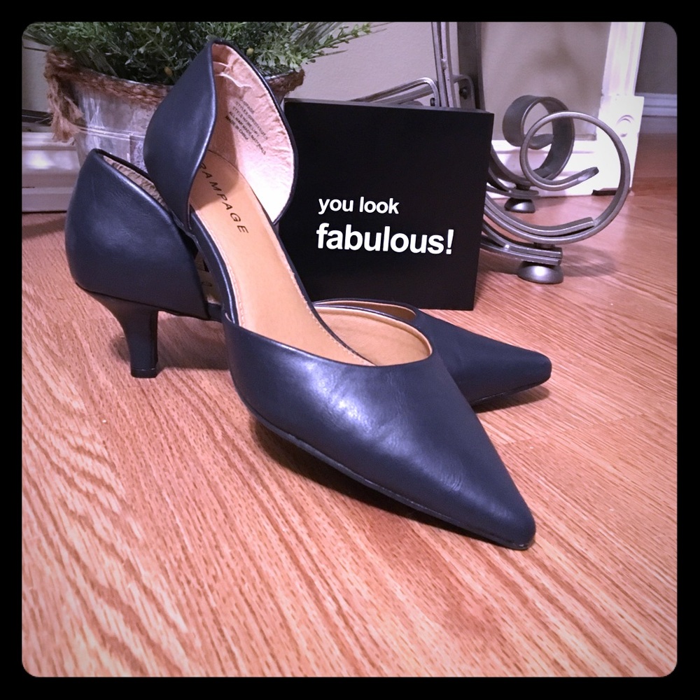 Navy Rampage Kitten Heels size 9