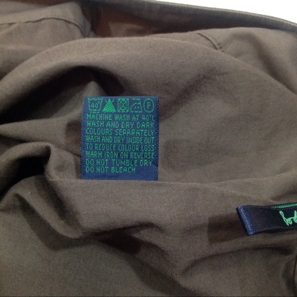 Boden Skirt w/ Leaf Appliqués-Size 12L - Picture 7 of 8