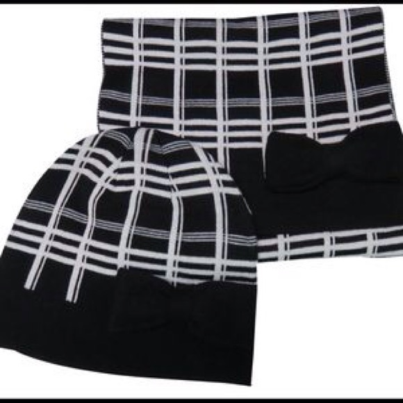 Kate Spade New York Scuba Plaid Muffler & Hat Set main image 5