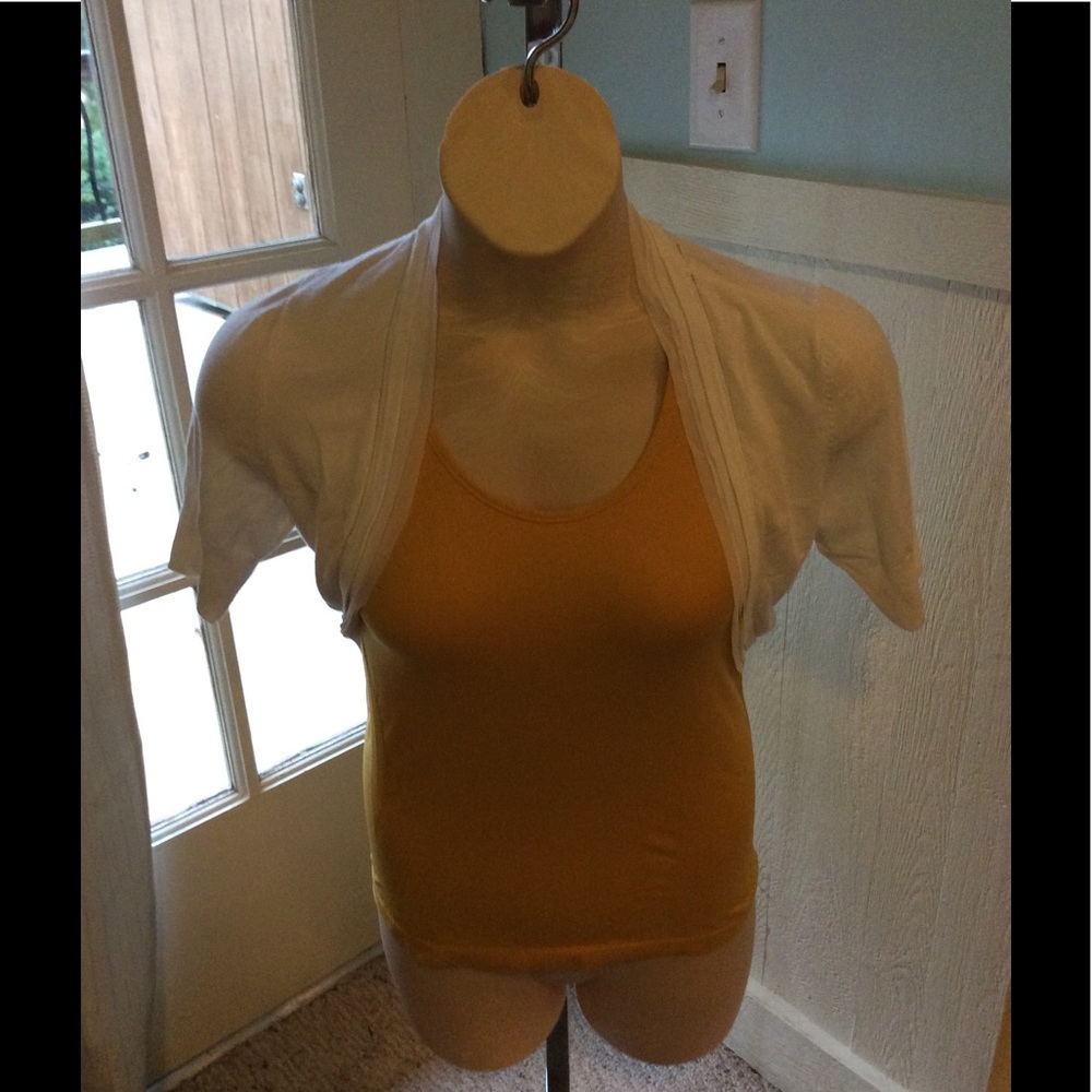White Top to add sleeves