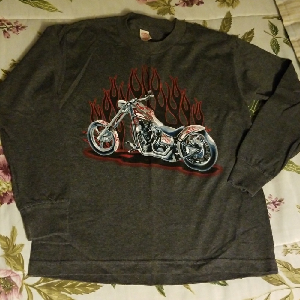 Long sleeve shirt