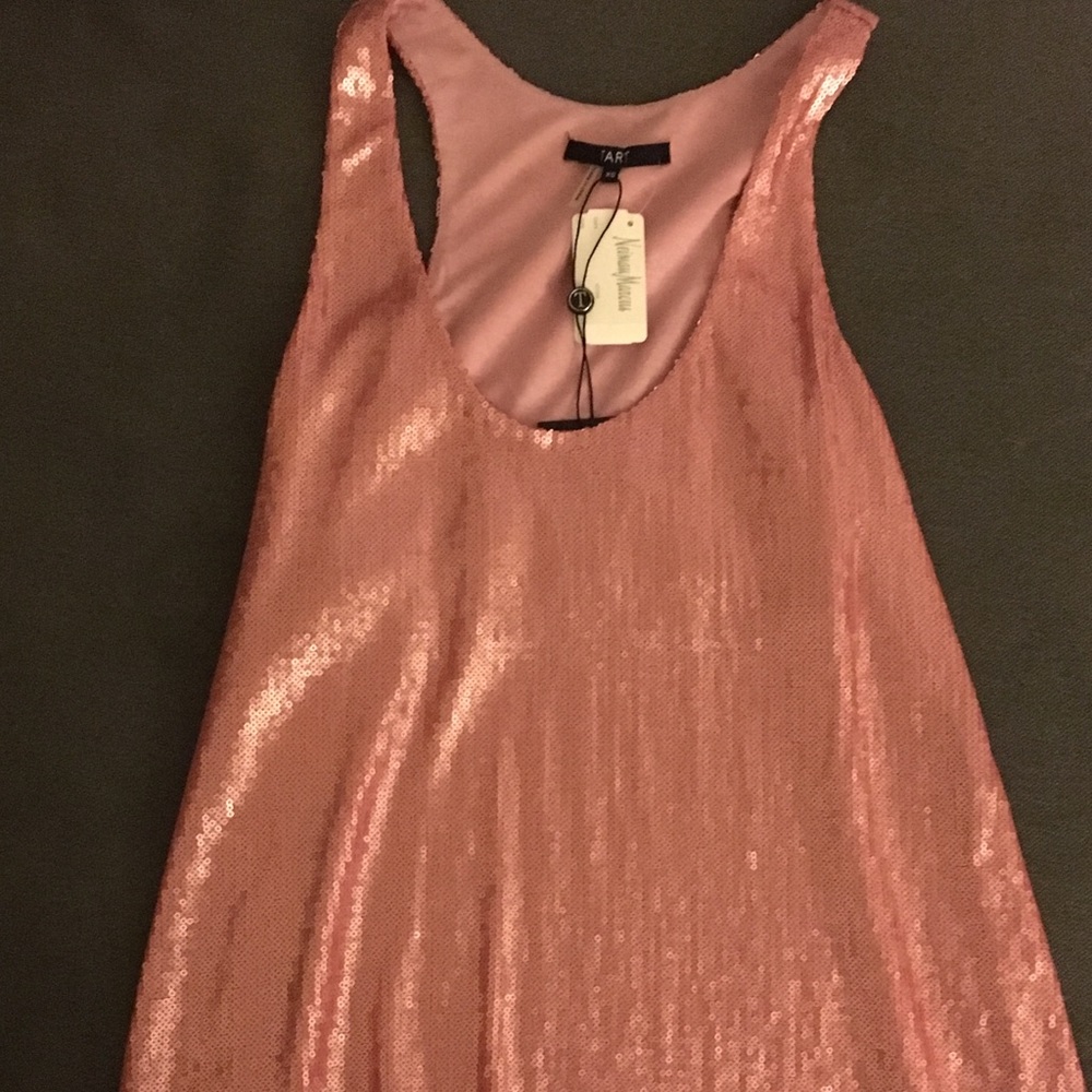 Sequence Tank top