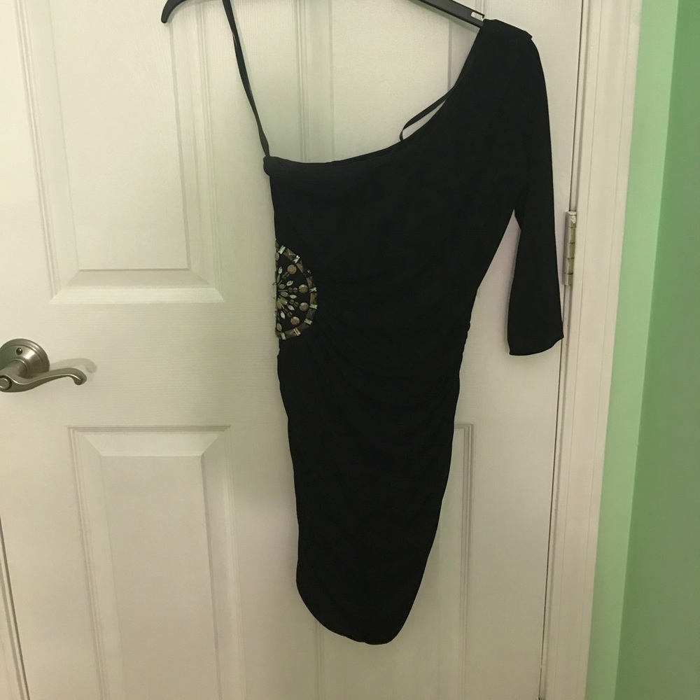 Dress - Picture 2 of 4