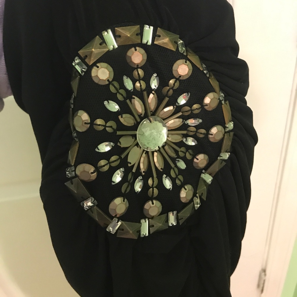 Dress - Picture 3 of 4