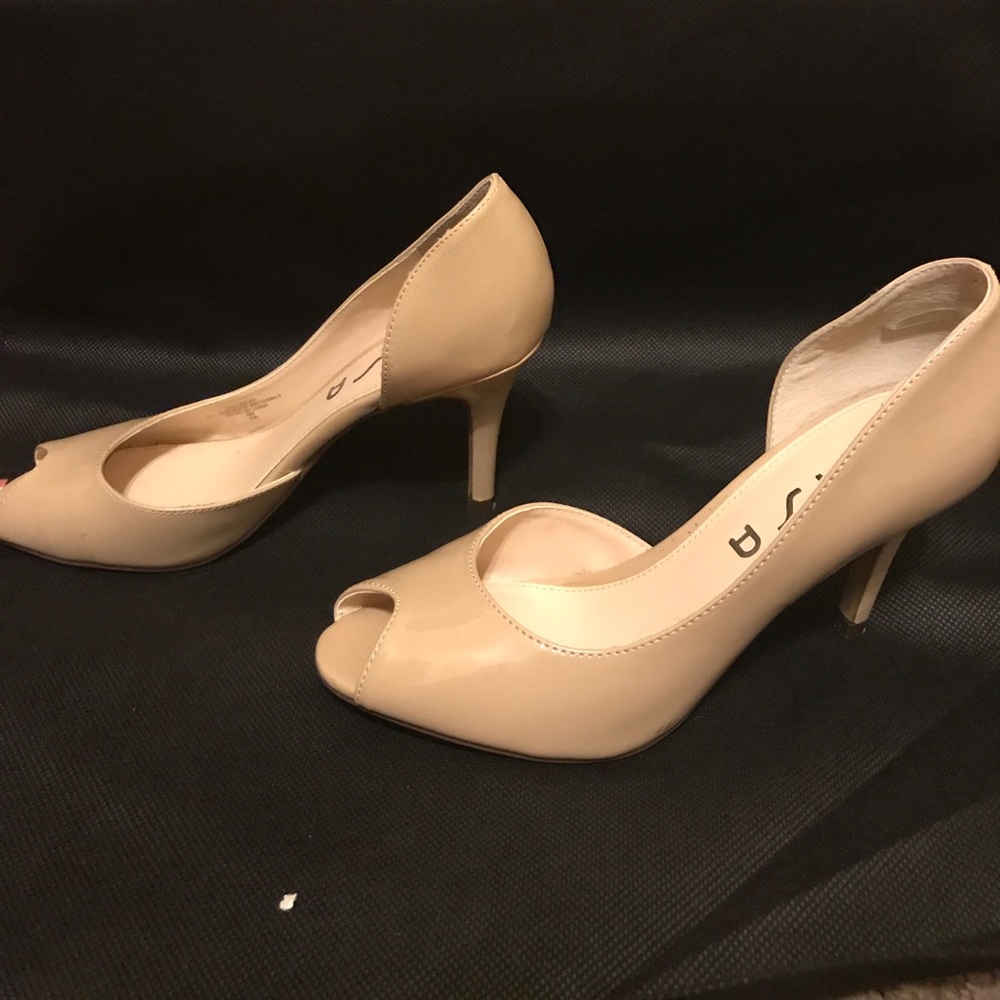 high heels