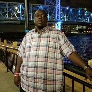 Meet your Posher, Alphonza