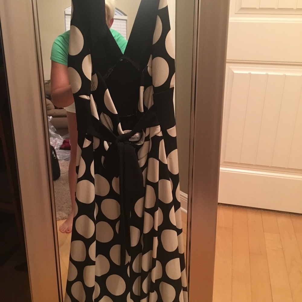 Black and cream polka dot dress!!!