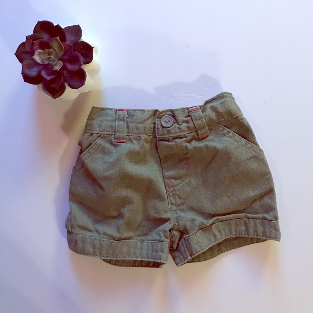 Green Khaki Shorts with Pink Stitch
