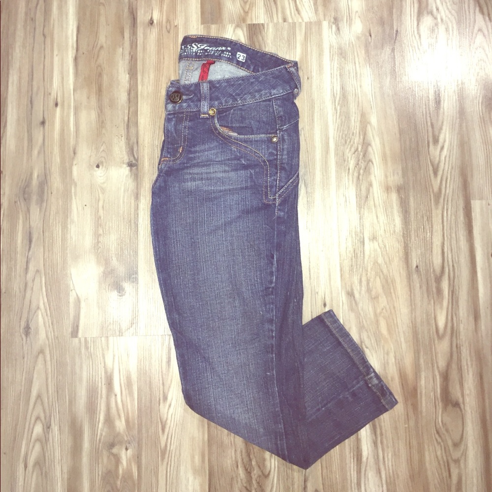 Ankle Cropped Jeans