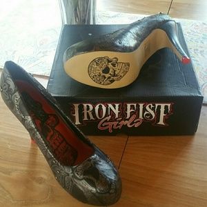 Skull Heels Iron Fist NIB