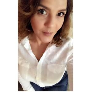 Meet your Posher, Iris