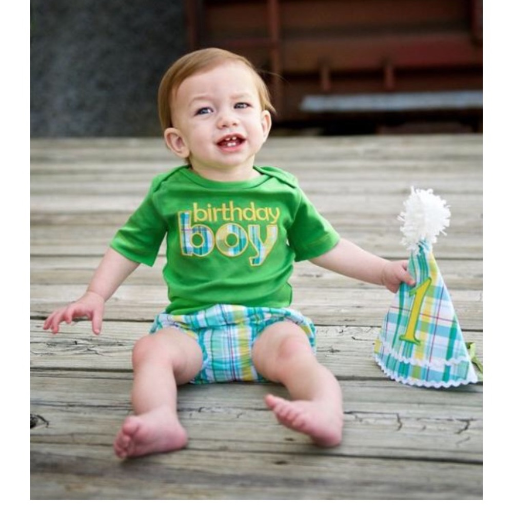 Rugged butts hat and onesie. NWT