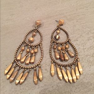 Stella & Dot Gold chandelier earrings