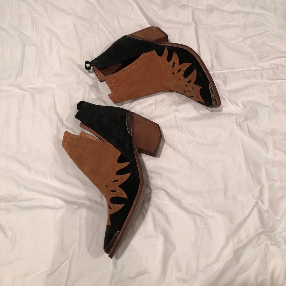 Jeffrey Campbell Hunt The Plains Booties, Size 9.5
