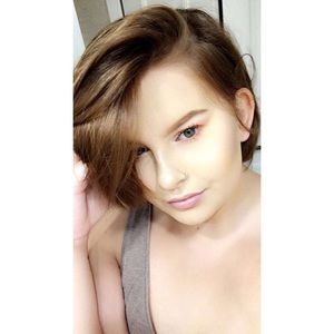 Meet your Posher, Madilyn