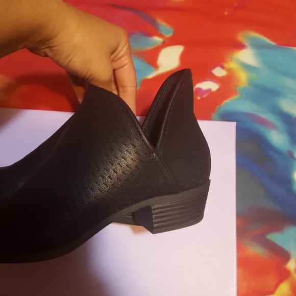 Booties - Picture 6 of 6