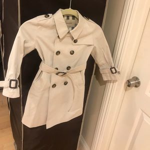 Burberry kids coat!
