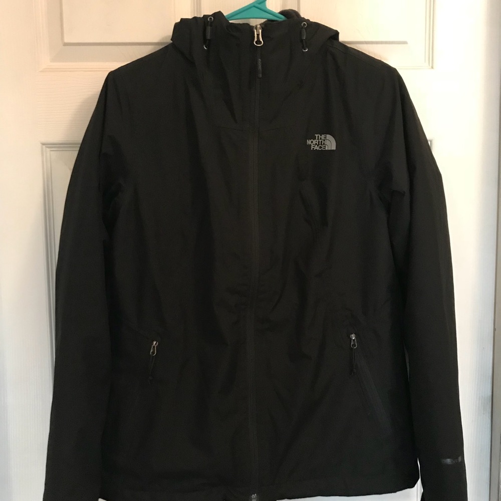 Women’s Northface tri climate 3 in 1 jacket