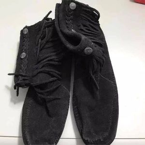 Minnetonka boots