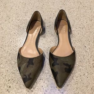 Banana Republic Camo Flats