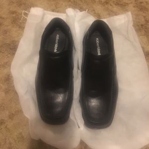 excellent condition boys Robert David dress shoes