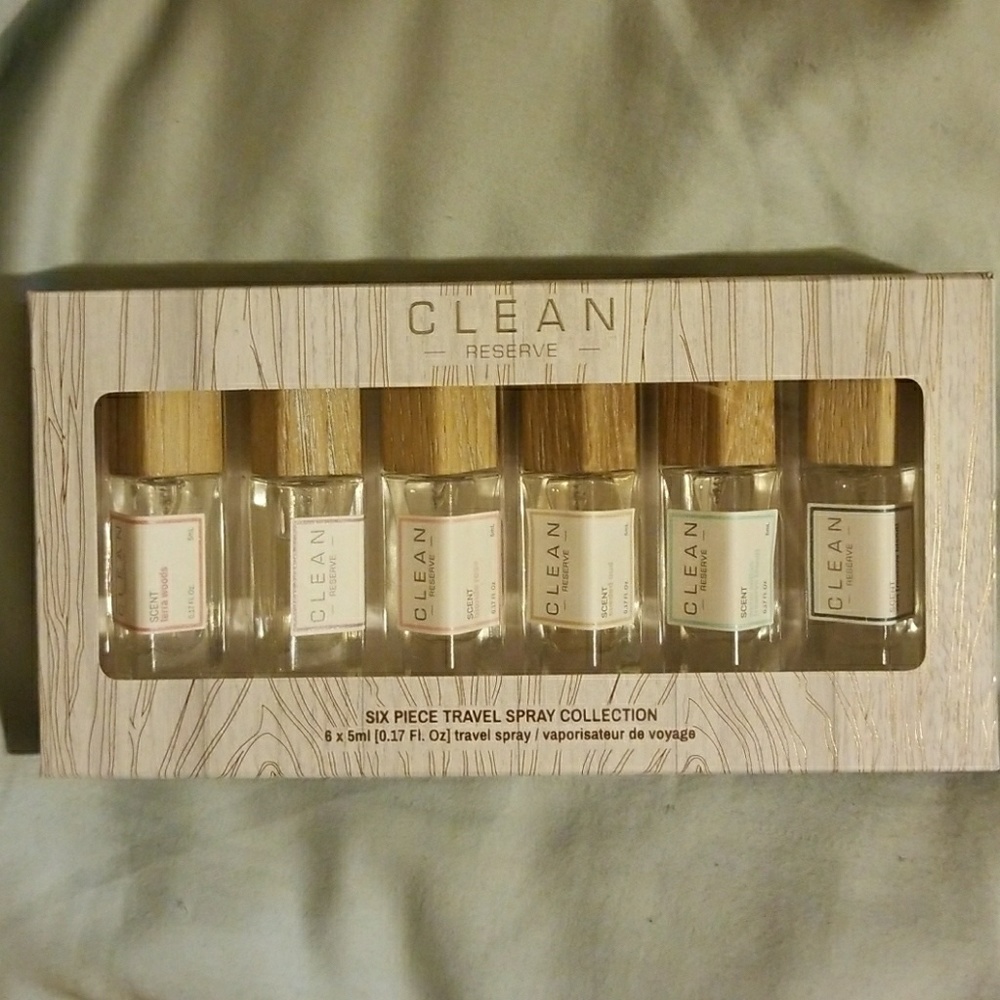 Clean Reserve Travel Spray Collection