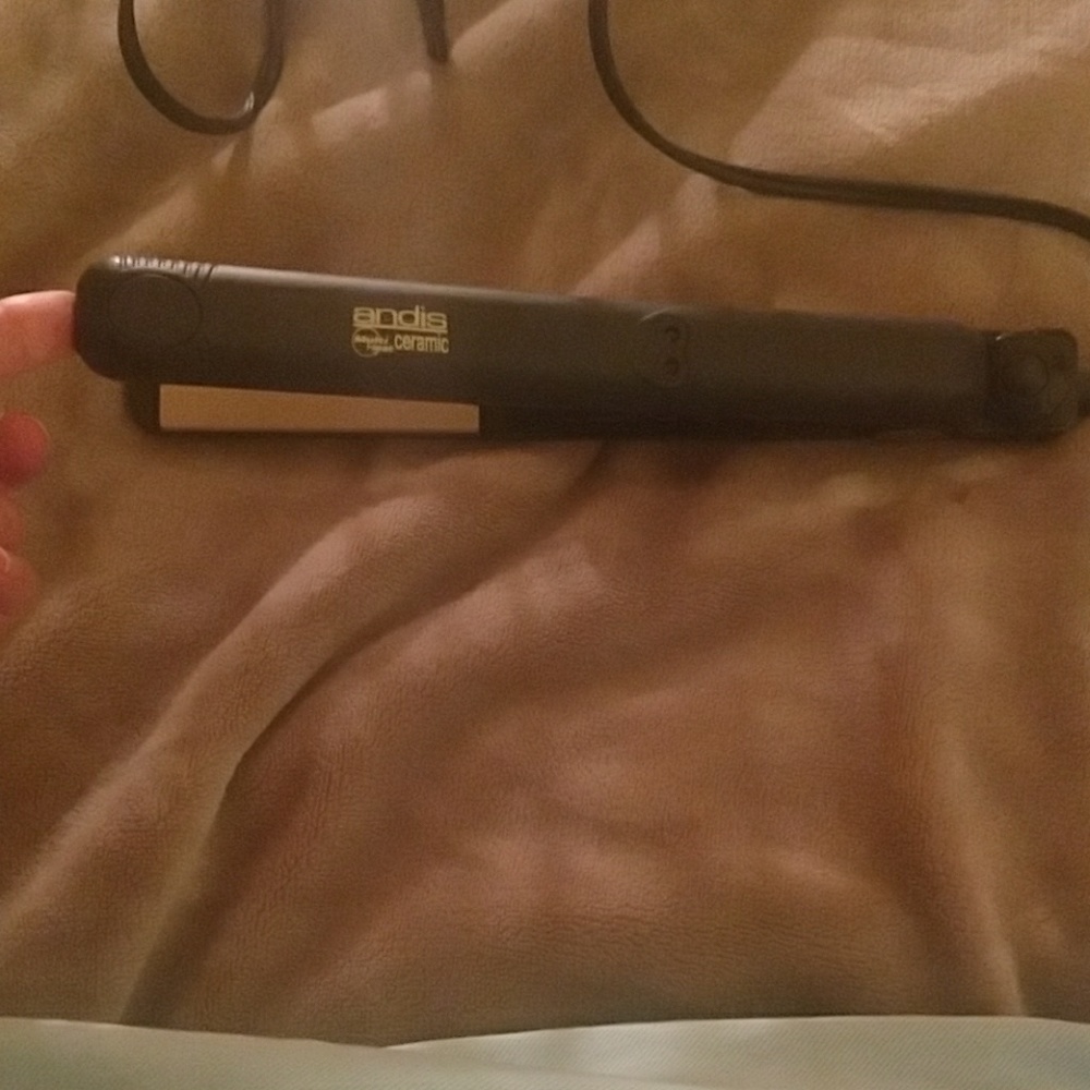 Professional brand flat iron, perfect condition!