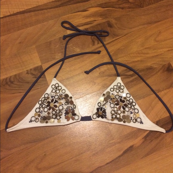 🌼VS bikini top🌼 - Picture 2 of 6