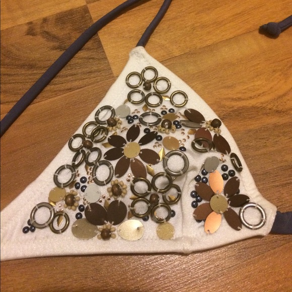 🌼VS bikini top🌼 - Picture 3 of 6