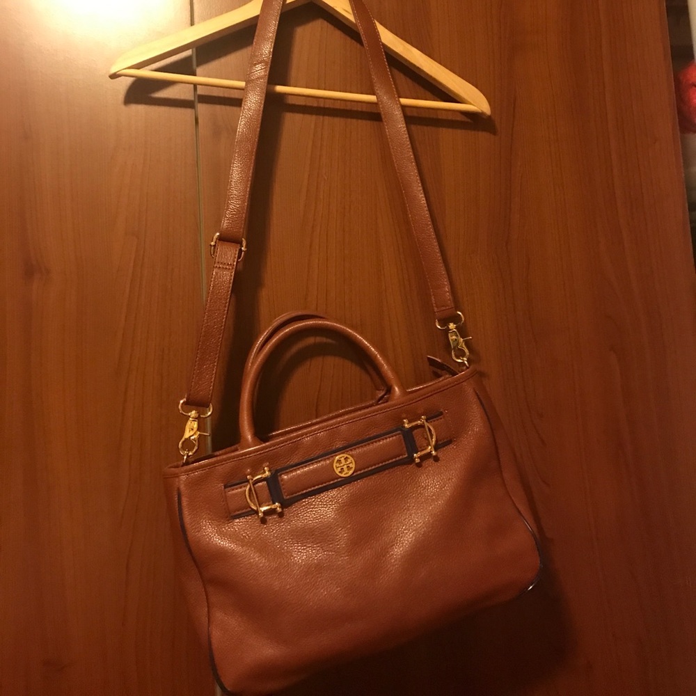 Tory burch crossbody bag