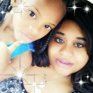 Meet your Posher, Latasha