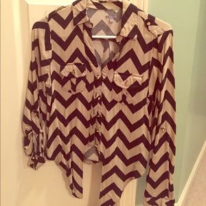 Charlotte Russe striped tie in front top