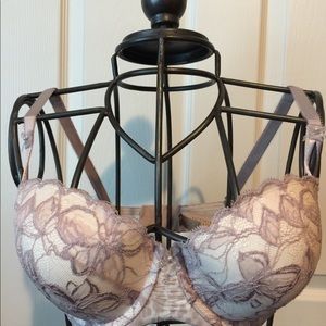 💕Victoria’s Secret💕 Push Up Bra