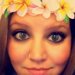 Meet your Posher, Evelyn