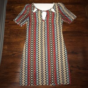 hello miss geometric print short sleeved dress