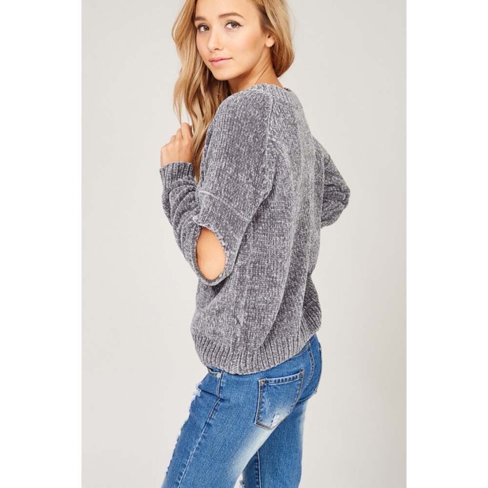LAST 1️⃣ Chenille/ Velvet Yarn Open Elbow Sweater - Picture 7 of 7