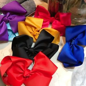 Accessories - 8inch Bows Accessories - 8inch Bows