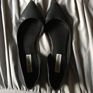 Steve Madden Black Leather Flats