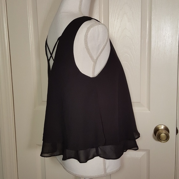 Decree Black Layered Tank - Picture 2 of 7