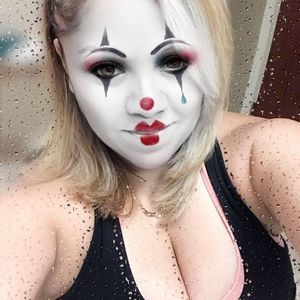 Meet your Posher, Karina